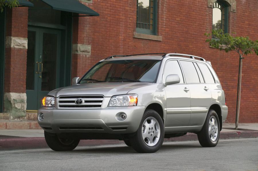 Toyota Highlander 2004 года  (фото 34 из 40)